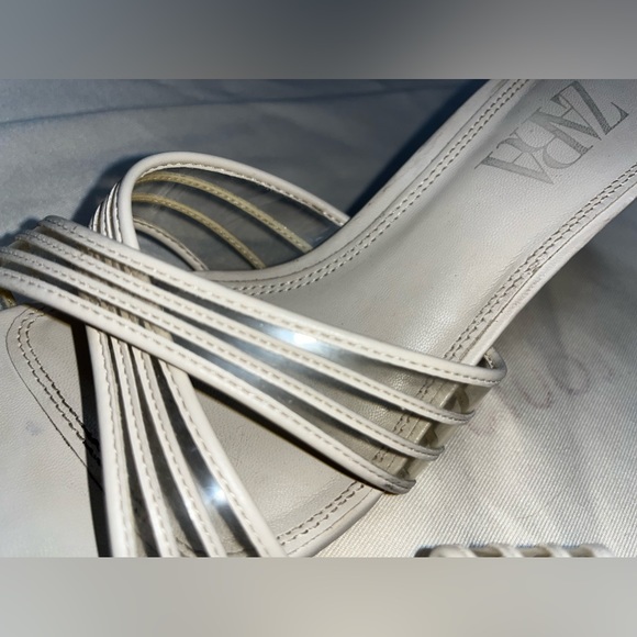 Zara Kitten Heels - Picture 4 of 5